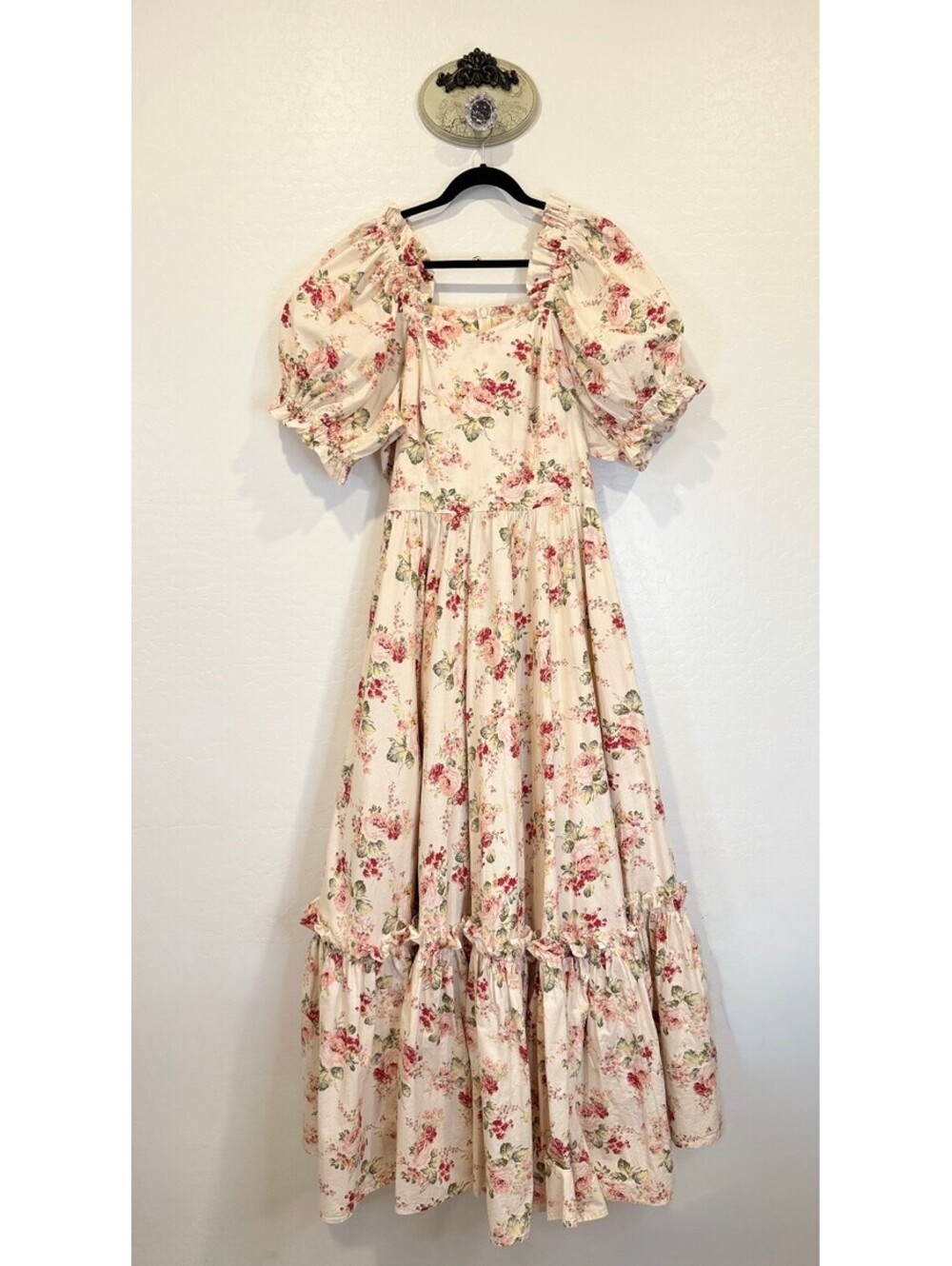 DM Fashion Brynnleigh IVORY Cottage Floral Gown - Size XL